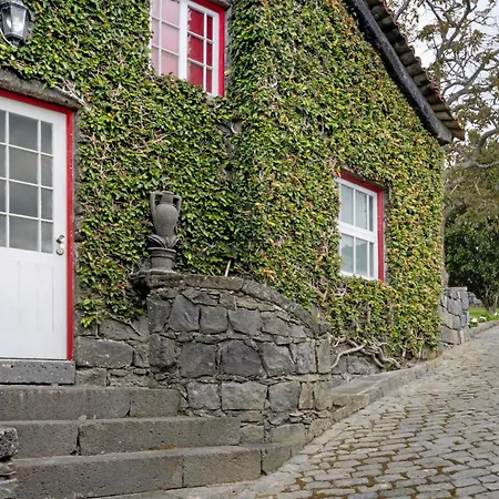 Ponta Da Amora * Ponta Garca