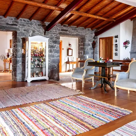 Ponta Da Amora * Ponta Garca