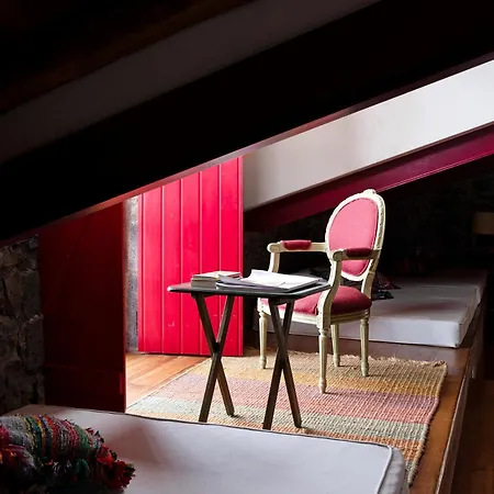 Ponta Da Amora * Ponta Garca