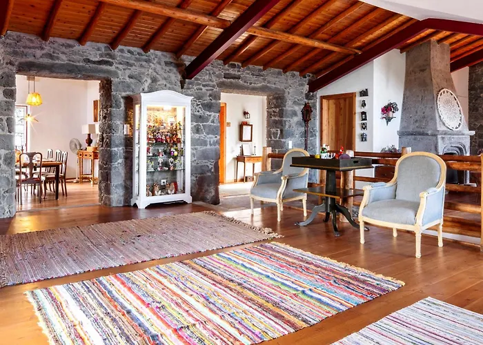 Ponta Da Amora * Ponta Garca