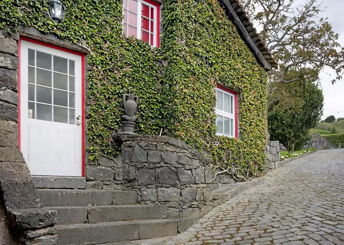 Ponta Da Amora * Ponta Garca